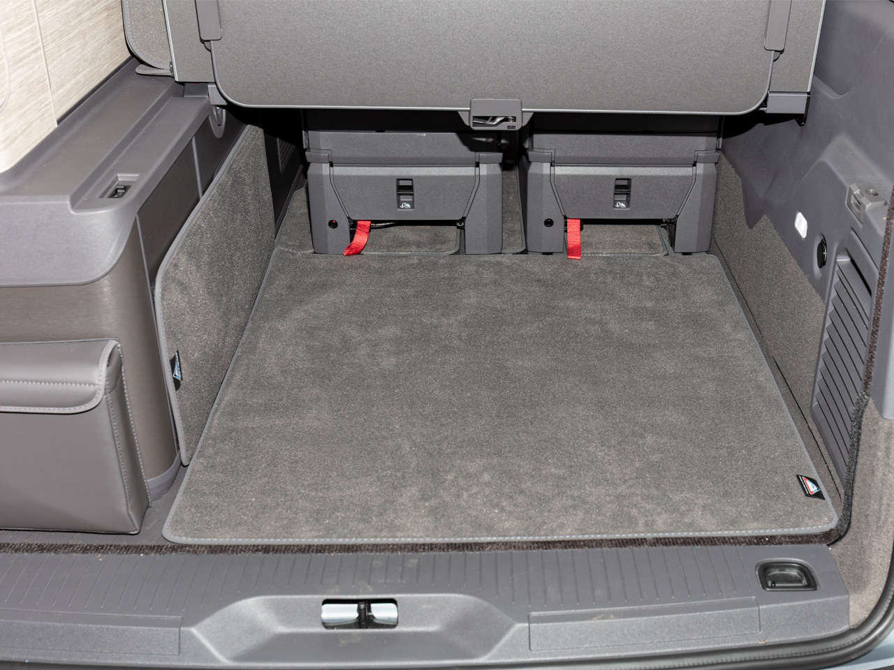 Veloursteppich Heckladeraum, Design "Raven", VW T7 California Ocean/Coast - Image 2